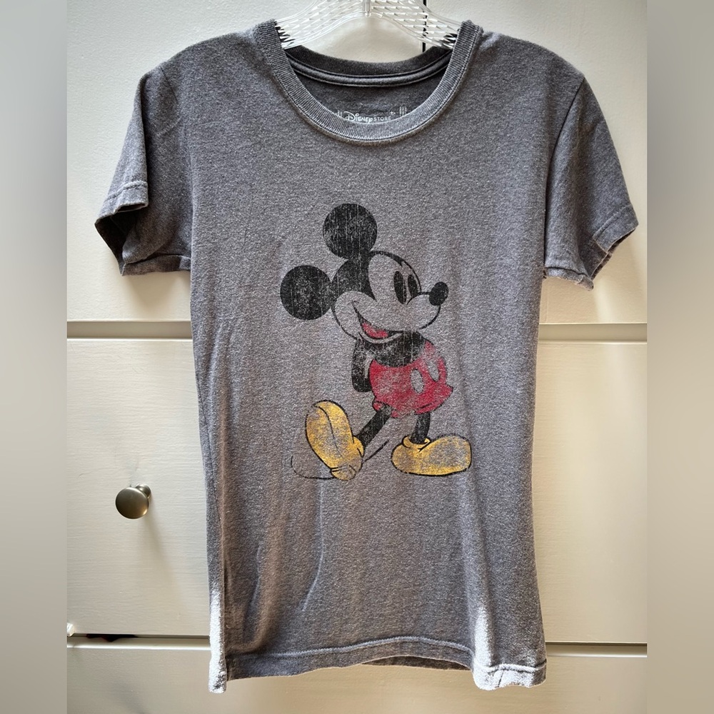 Cute Mickey Mouse teeshirt. Faded Mickey is for effect and how it came! Size XS
